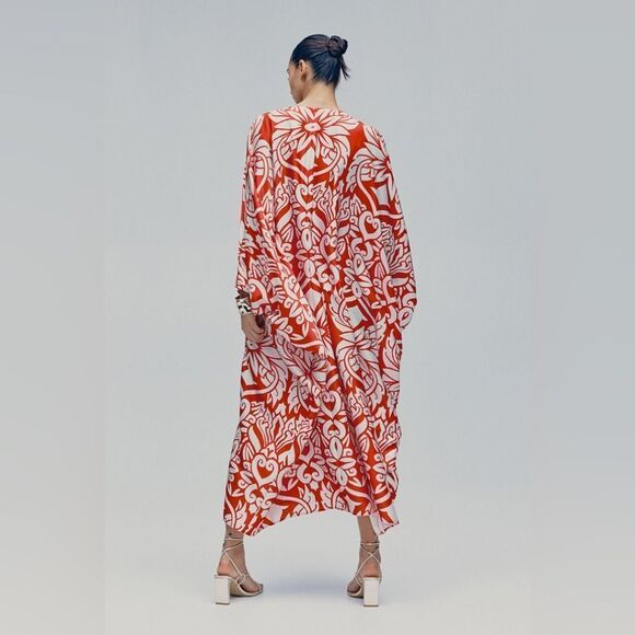 H&M Ramadan Modest Collection Satin Kaftan Dress - Picture 5 of 8